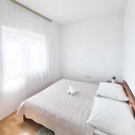 Pavi Apartamento Baška Voda