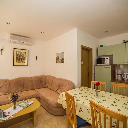Apartment Pavi